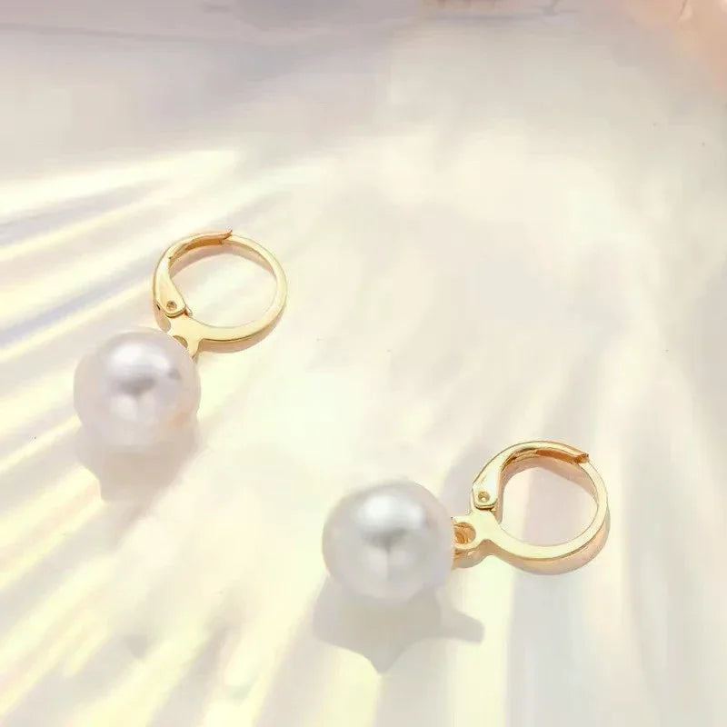 Elegant Round Pearl Jewelry Set – Necklace & Earrings
