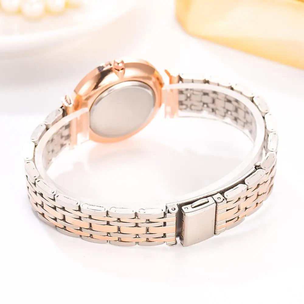 Aurajutt Crystal Diamond Bracelet Watch
