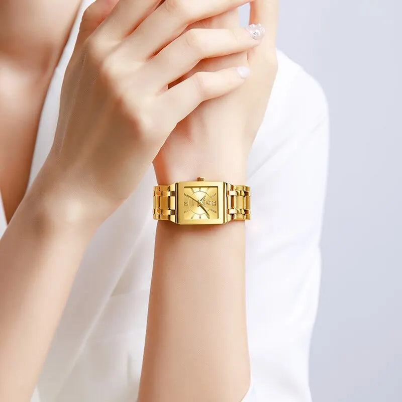 Aurajutt Golden Steel Quartz Watch