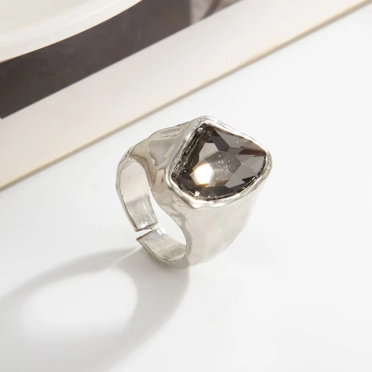 Minimalist Rhinestone Open Ring – Adjustable Knuckle Ring