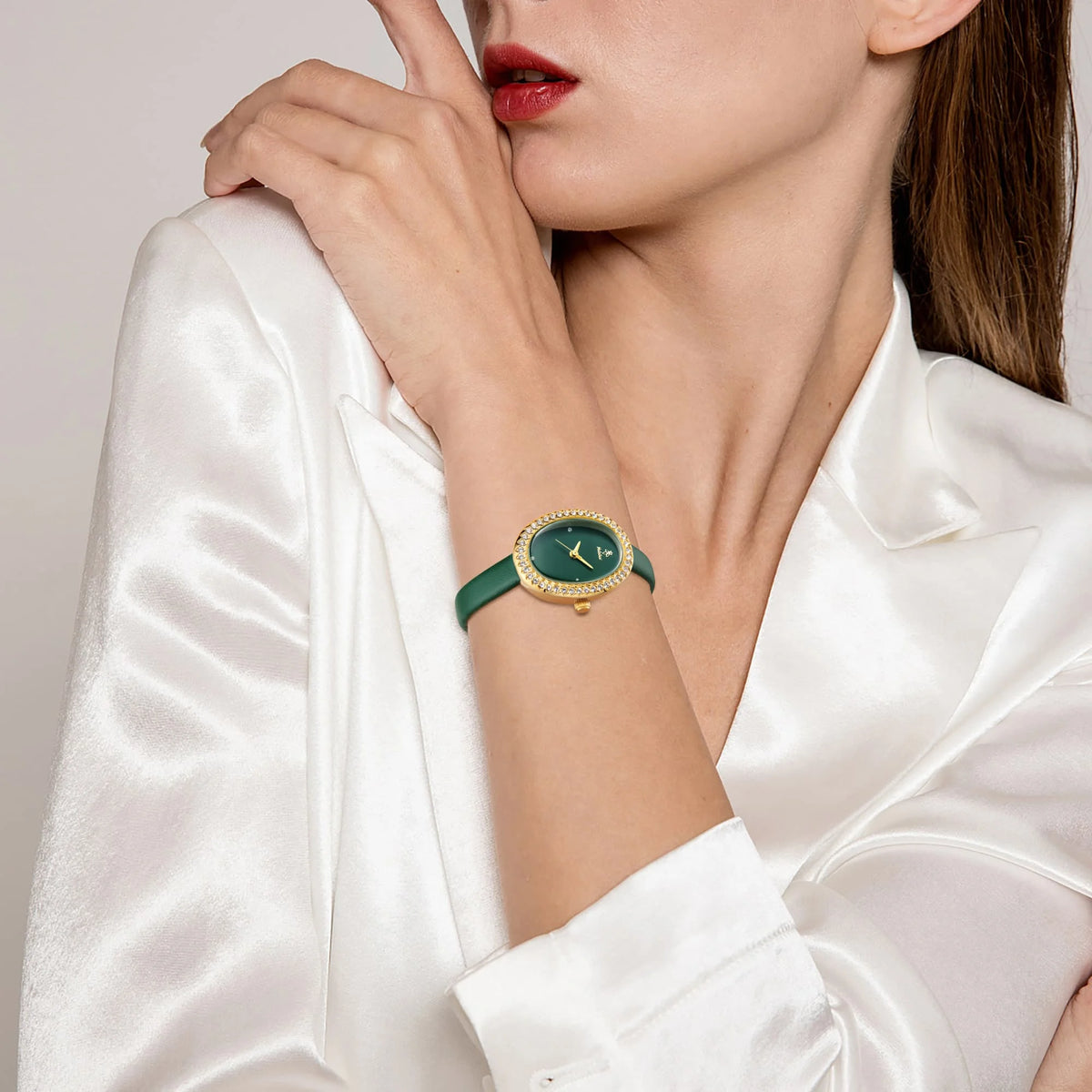 YaLaLuSi Luxury Ladies’ Watch with Rhinestone-Trimmed Oval Dial, Leather Strap and Water-Resistant Quartz Movement