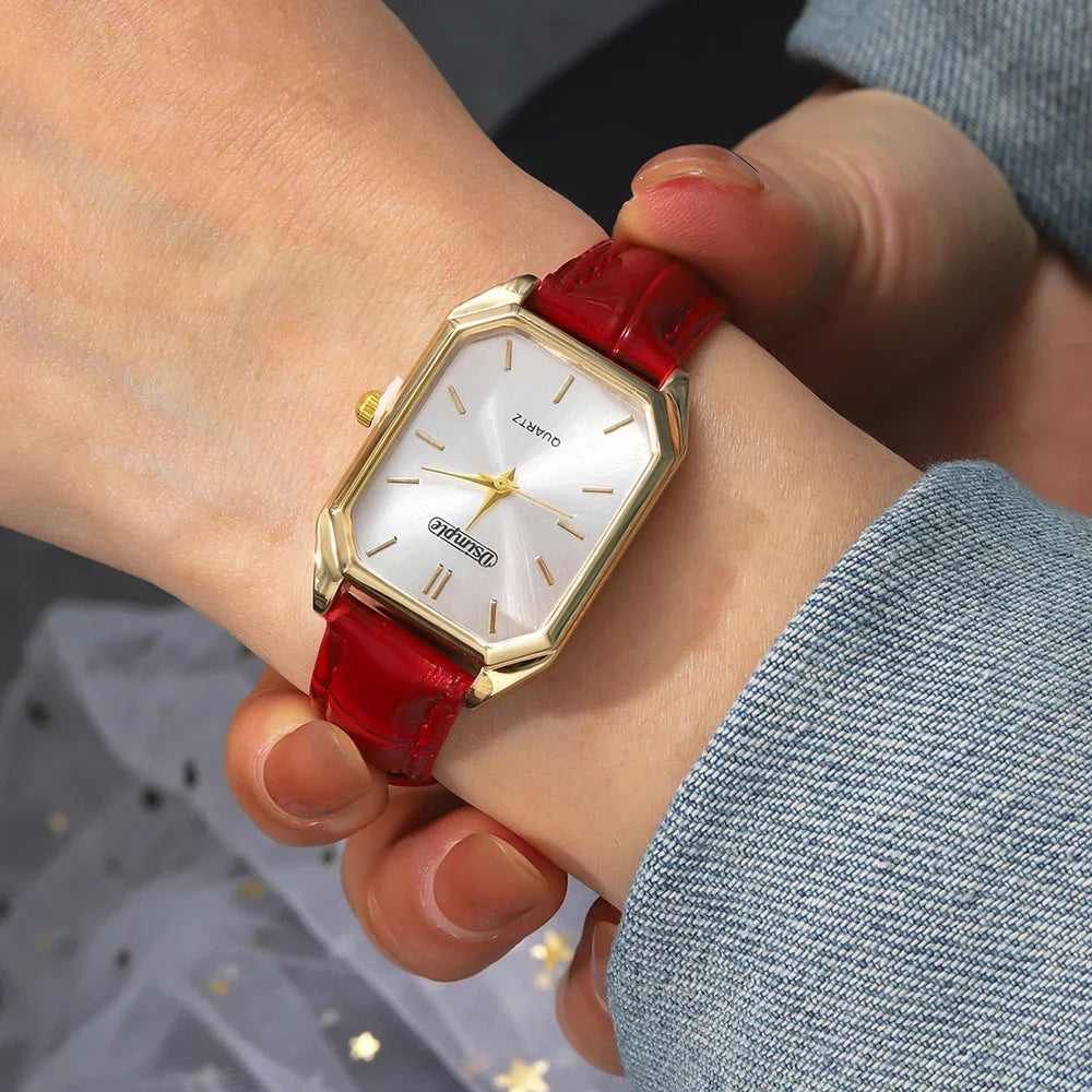 Aurajutt Elegant Square Leather Watch
