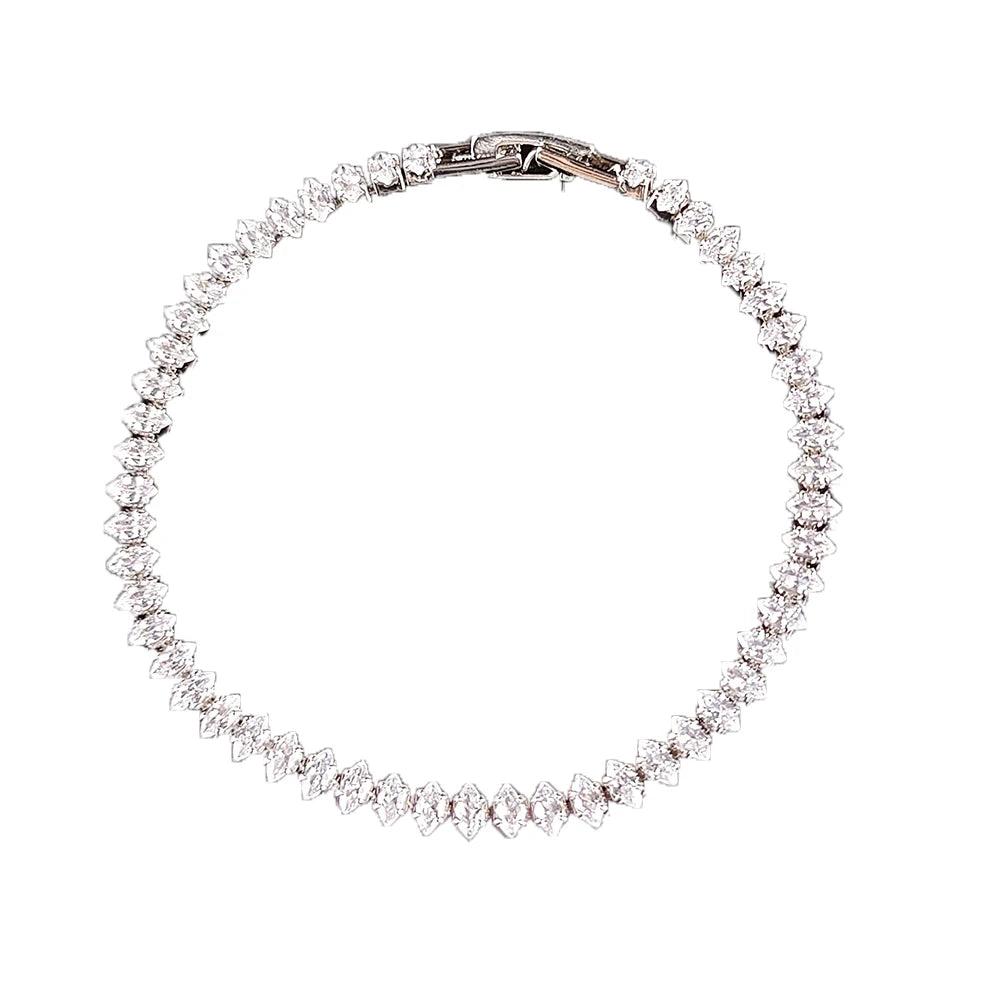 2024 New Marquise Oval Square Cut Luxury Silver Color on Hand Tennis Bracelet Bangle for Women Party Gift Jewelry S7062