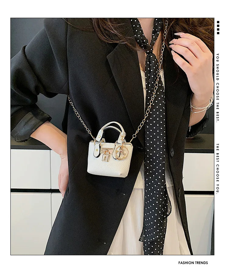 2026 Girls Hand-held Small Square Bag 2025 Summer New Classic Children Carrying One-shoulder Messenger Bag. Wallet Keychain