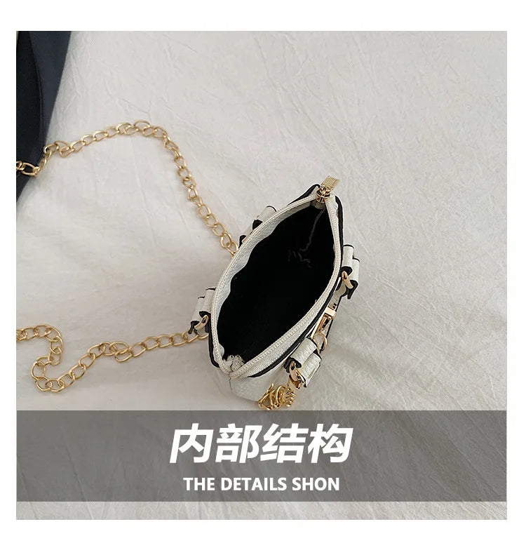 2026 Girls Hand-held Small Square Bag 2025 Summer New Classic Children Carrying One-shoulder Messenger Bag. Wallet Keychain