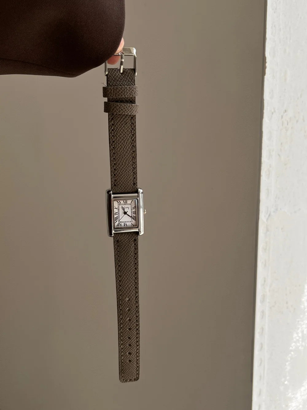 Aurajutt Petite Square Retro Watch