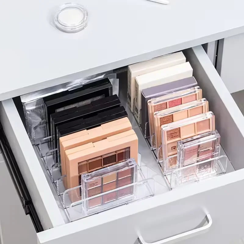 Makeup Organizer Box, 7-Compartment Clear Storage Shelf, Multi-Cell Display for Cosmetics, Blush, Eyeshadow,Space-Saving Durable