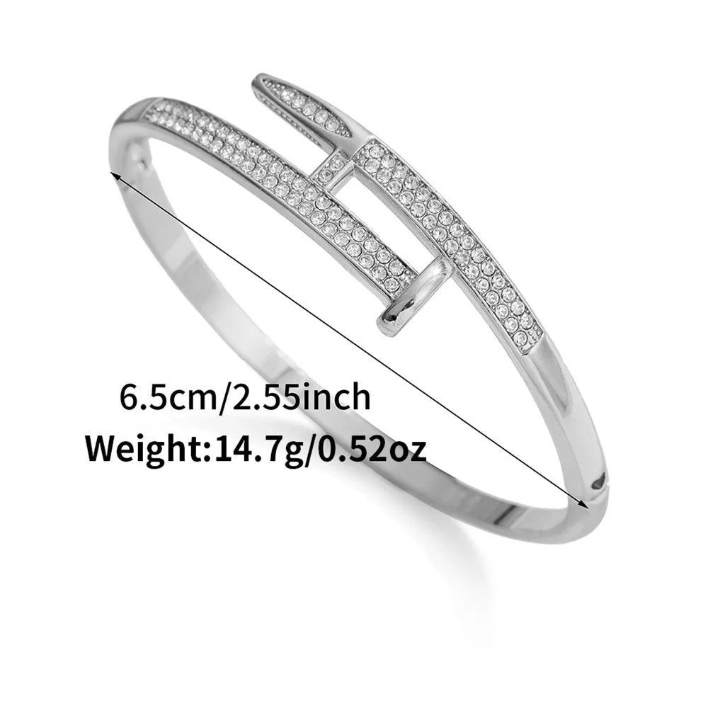 Luxury Fashion Bracelet for Women Plate Jewelry Accessory Stylish Women's Arm Candy