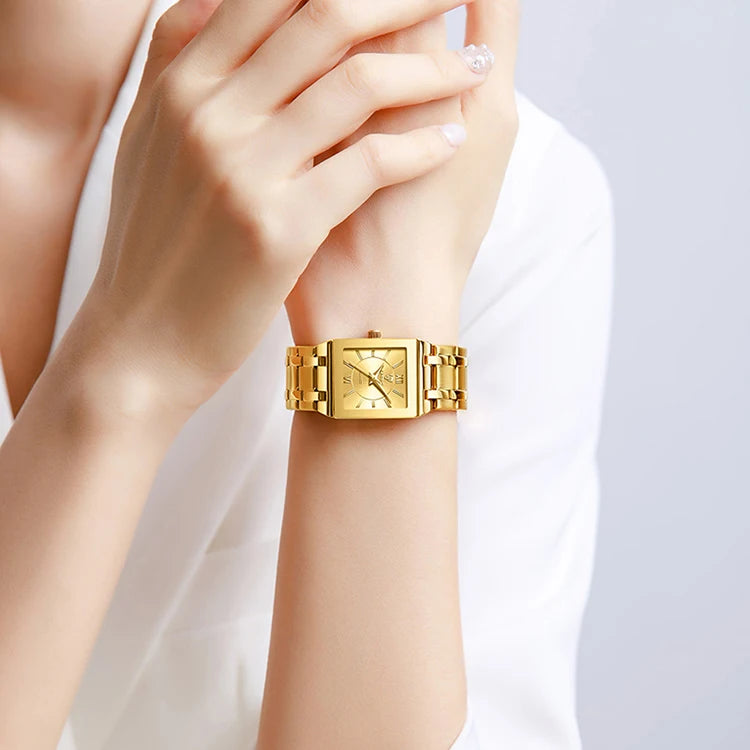 Aurajutt Golden Steel Quartz Watch