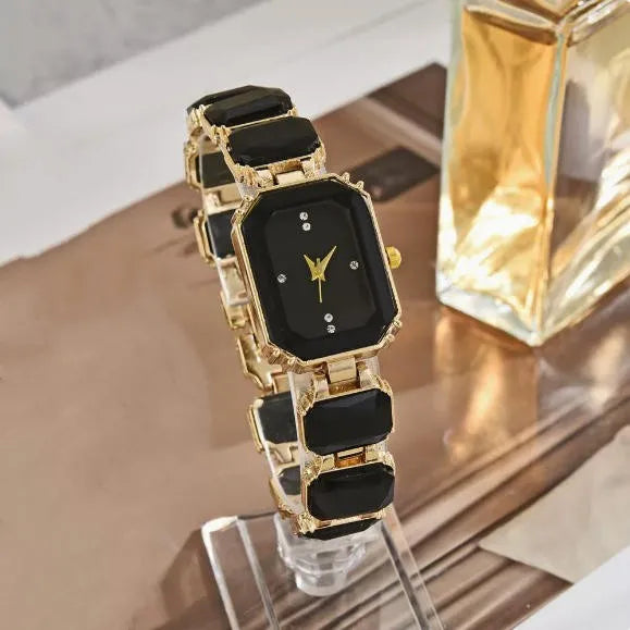 Aurajutt Ladies Square Fashion Watch