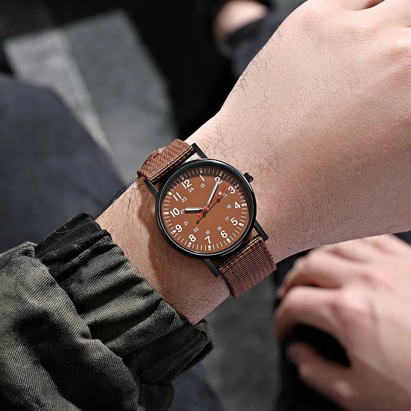 Aurajutt Big Dial Luminous Watch