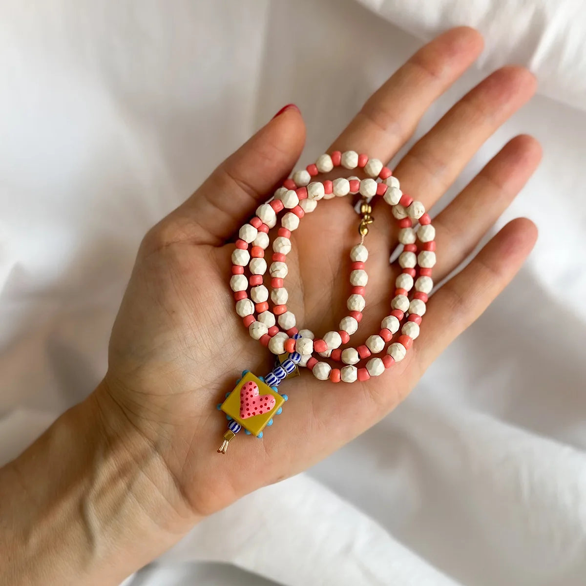 White Turquoise Bead Necklace with Heart Glass Pendant