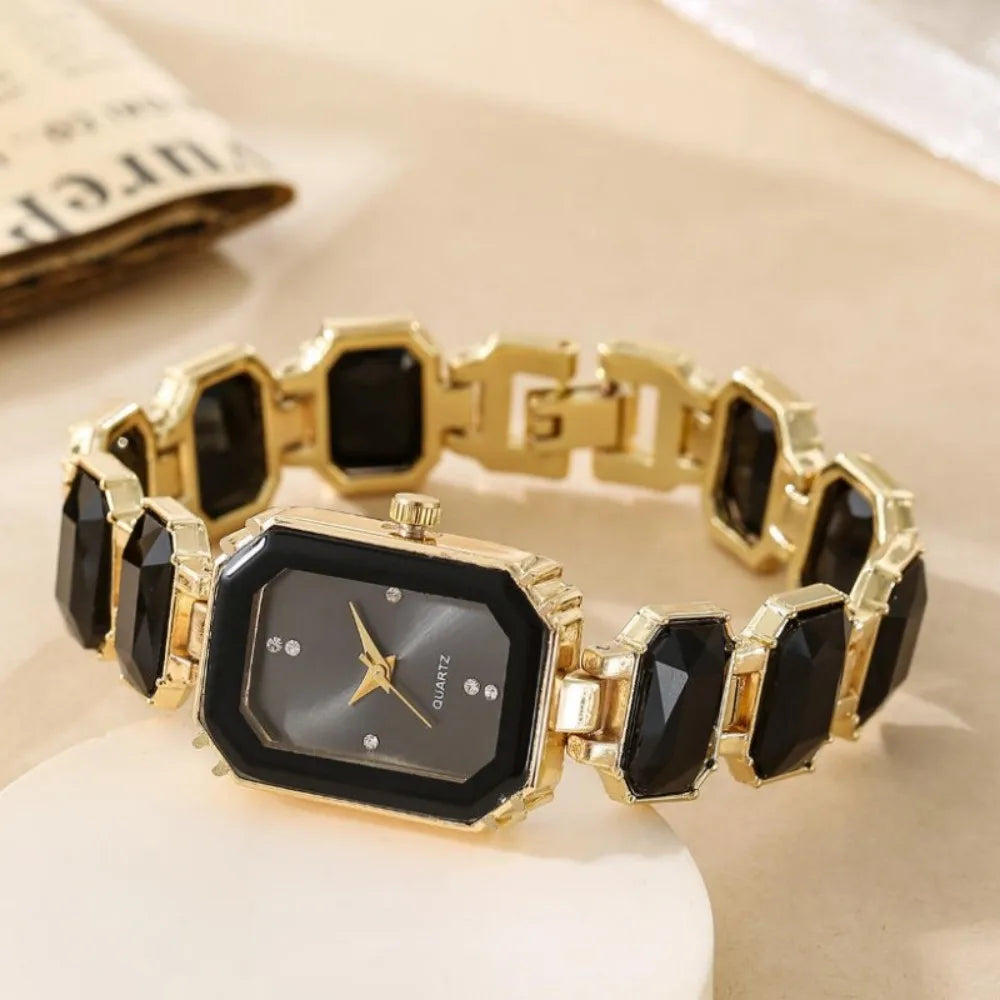 Aurajutt Ladies Square Fashion Watch
