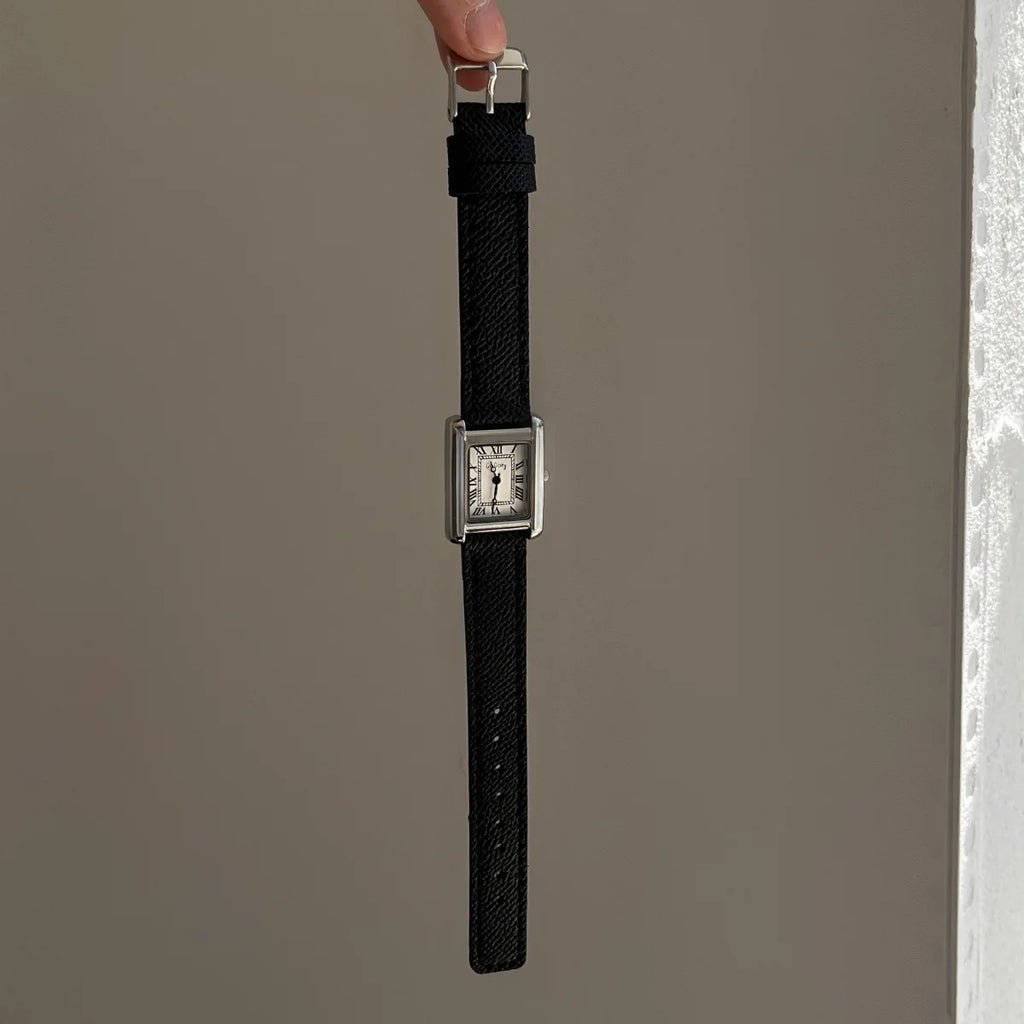 Aurajutt Petite Square Retro Watch